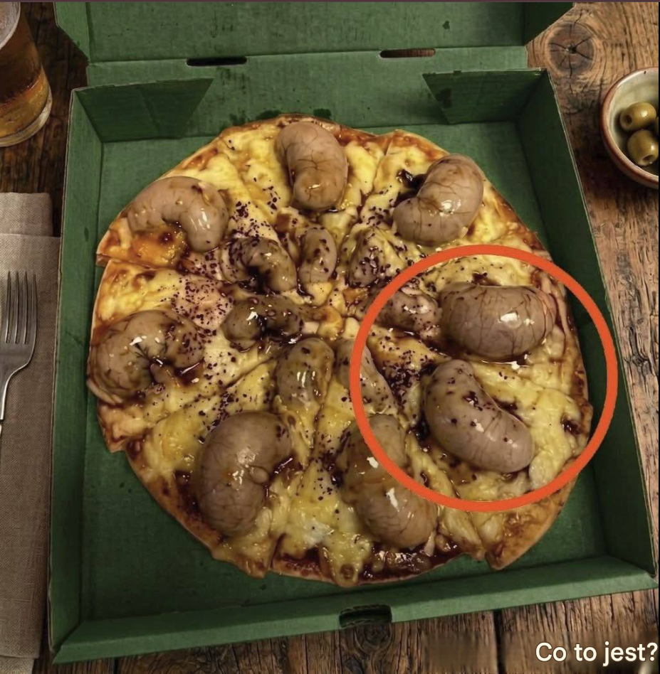 Zamówiłem pizzę wieczorem. Dostawca mi ją przywiózł.
